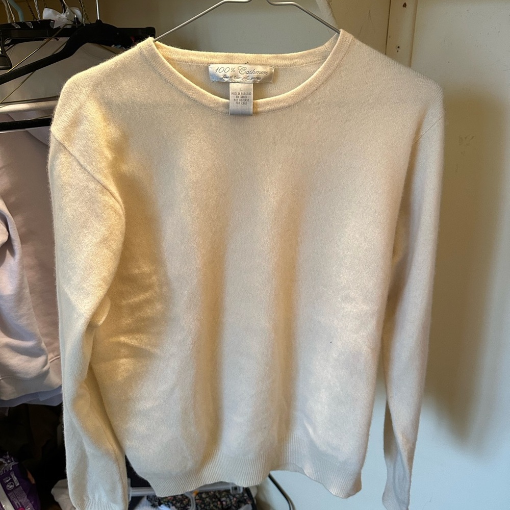 Women's Cream Cashmere Sweater